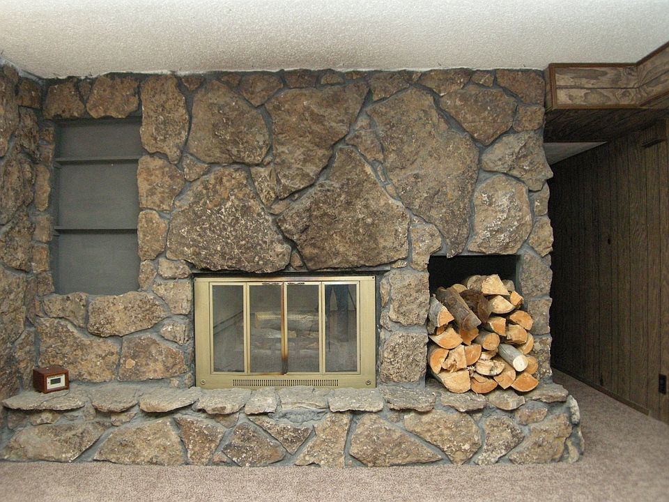 family room 1