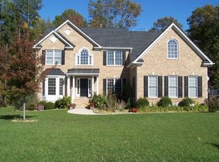 13801 Tobacco Bay Ct, Chester, VA 23836