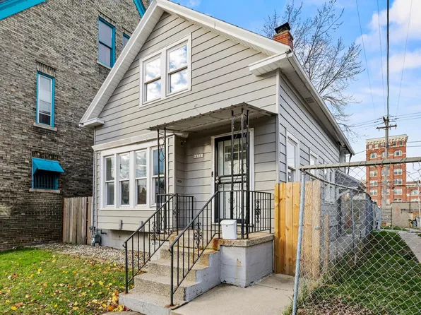 1671 South 6th STREET, Milwaukee, WI 53204
