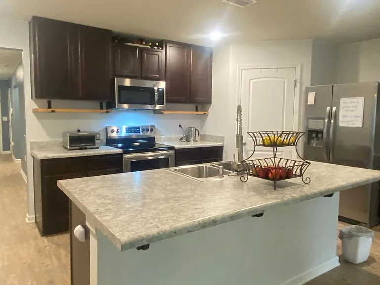 5838 Blackhorse Cir — Photo 10