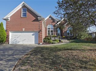 3411 Wyndswept Ct, New Albany, IN 47150