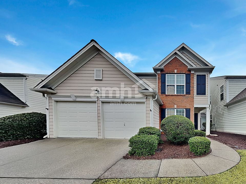 1st image of 325 Balaban Cir