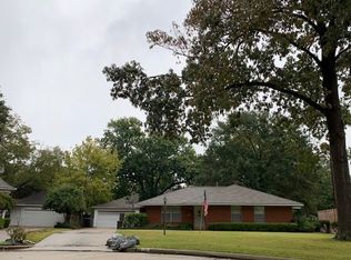 2 Fries Ct, Houston, TX 77055