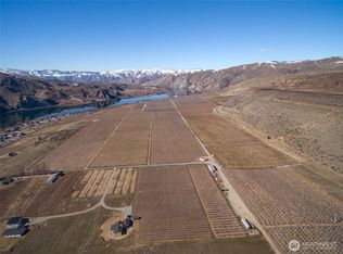 15 Chelan Butte Rd, Chelan, WA 98816
