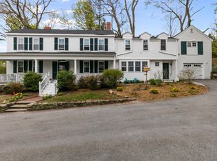 37 Hancock St #A, Lexington, MA 02420