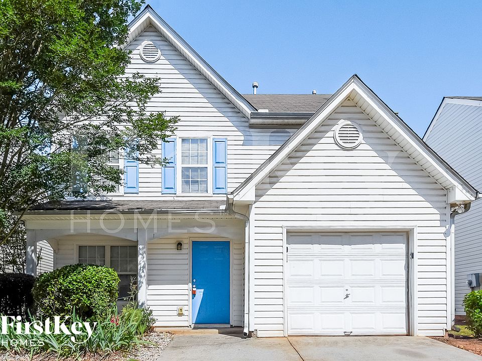 1st image of 432 Village Bluff Dr