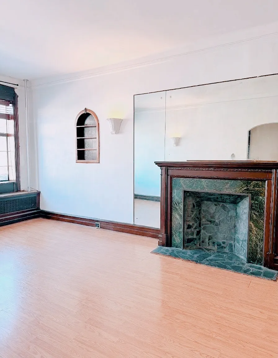 2 bed, 1100 sqft, $3,300 — Photo 4