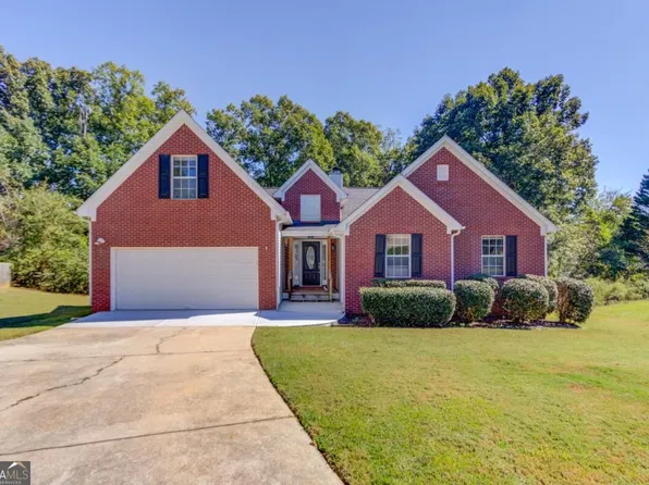 422 Regan Dr, Winder, GA 30680
