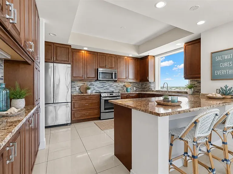 1325 Snell Isle Blvd NE #812 — Photo 8