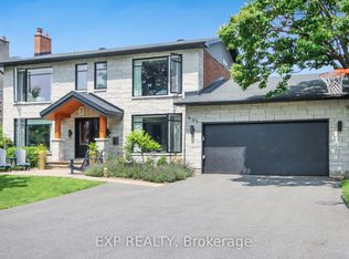 895 Dresden Cres, Ottawa, ON K2B5H8