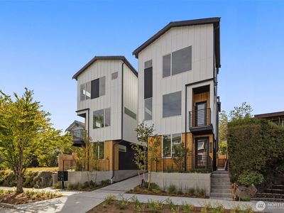 1227 B N 48th Street, Seattle, WA, 98103