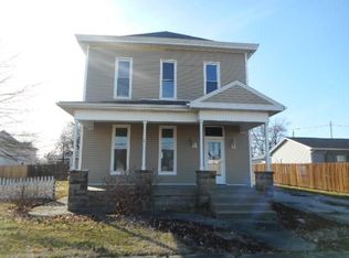 211 S Main St, Haubstadt, IN 47639
