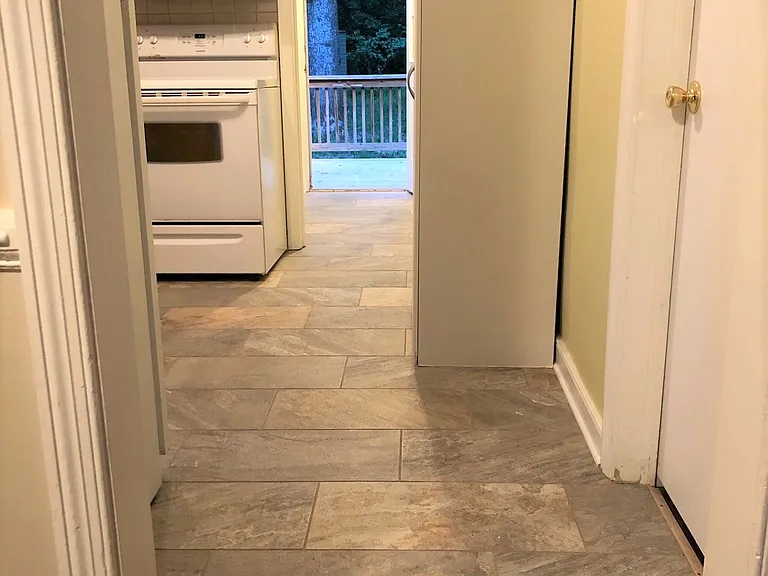 808 Cowan Rd — Photo 16