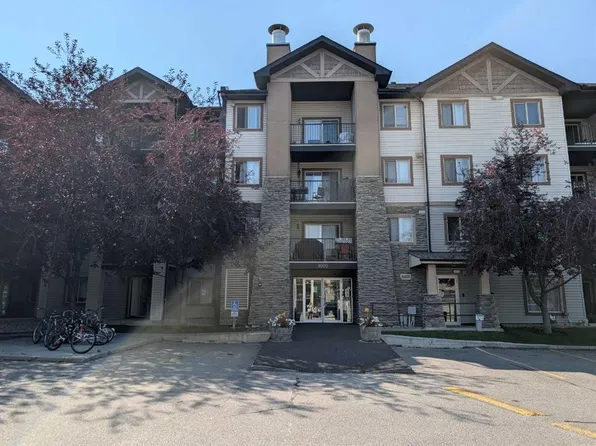 8 E Bridlecrest Dr SW #1421, Calgary, AB T2Y 0H6