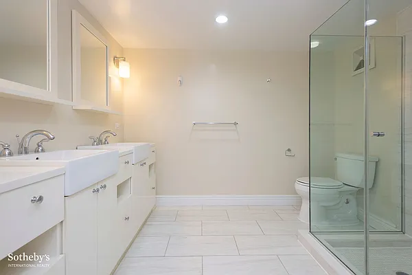 Rented by Sotheby's International Realty | media 7
