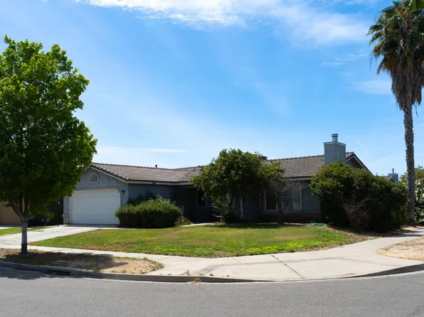 12 E San Clemente Dr, Merced, CA 95341