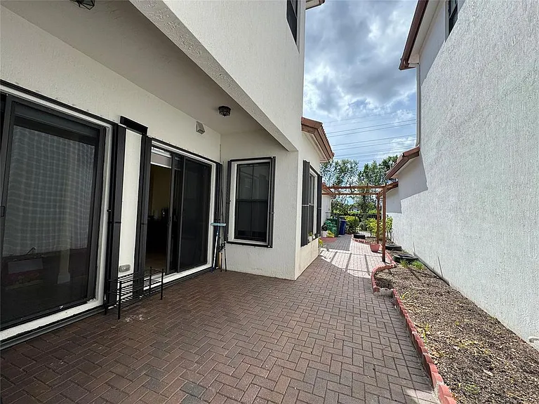 3730 NW 84th Way #HOUSE — Photo 20