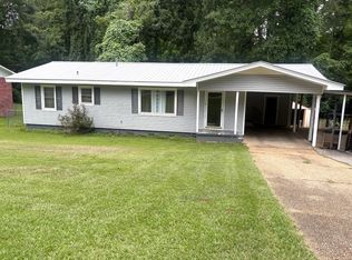 611 Maureen Ln, Butler, AL 36904