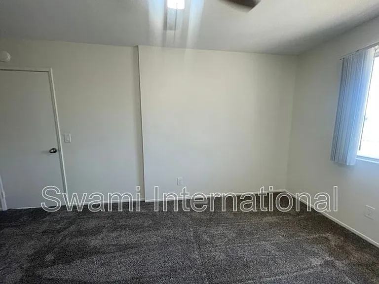 345 E Stepney St #9 — Photo 17