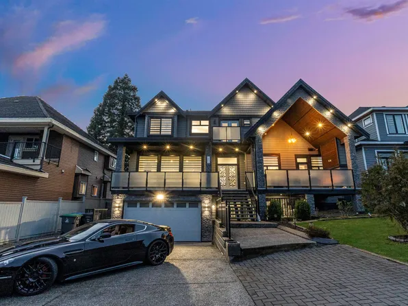 5804 152nd St, Surrey, BC V3S 3K2