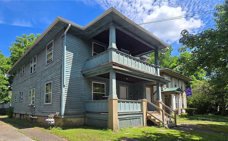 1st image of 508 W 1st St