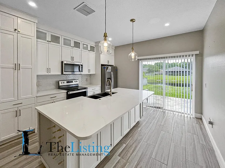 11272 Moonshine Creek Cir — Photo 6