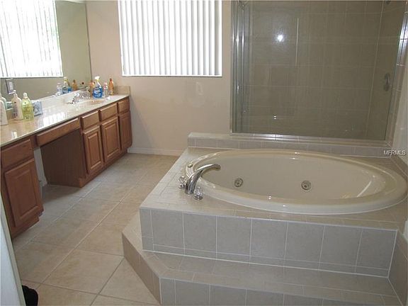 4th image of 309 Largovista Dr