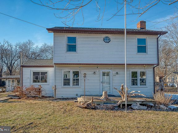 4th image of 2102 Moorland Dr