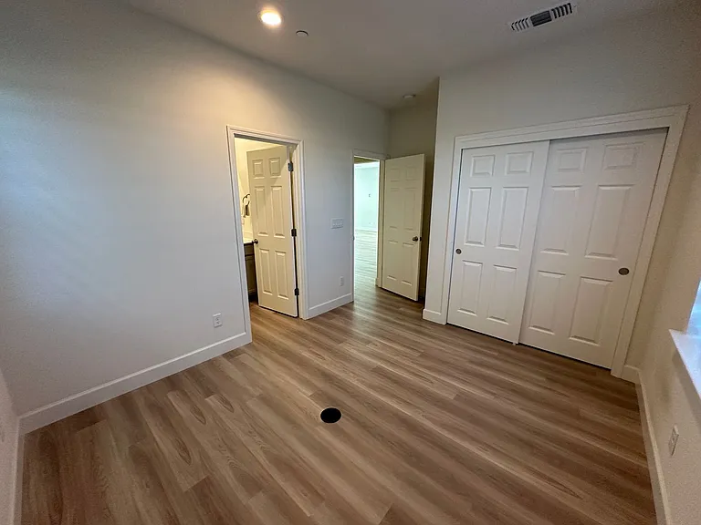 3010 Granger St — Photo 9