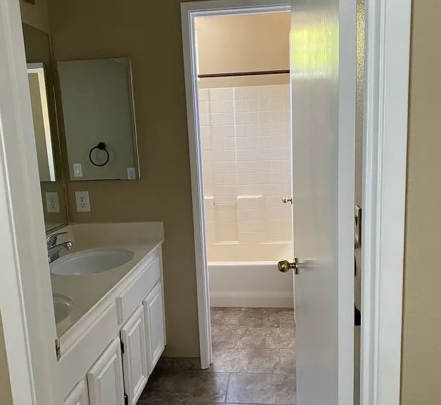 3679 Reflections Dr — Photo 10