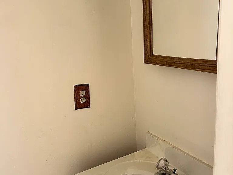 5134 Redbud Rd — Photo 3