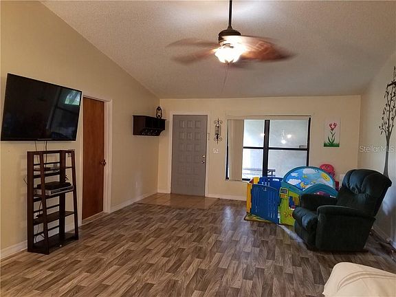 4th image of 13750 SE 36th Ave