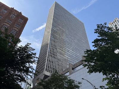 111 E Chestnut St APT 37C, Chicago, IL, 60611