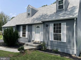 5644 Roundtree Dr, Woodbridge, VA 22193