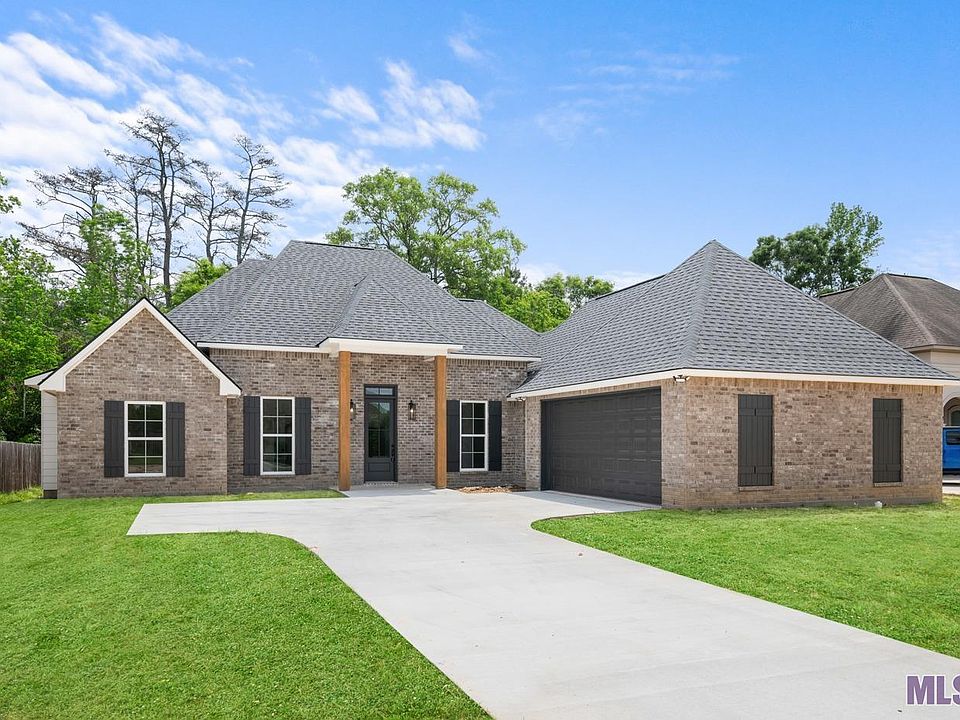 1st image of 8400 Quiet Creek Dr