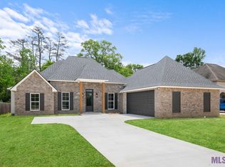 8400 Quiet Creek Dr, Denham Springs, LA 70726