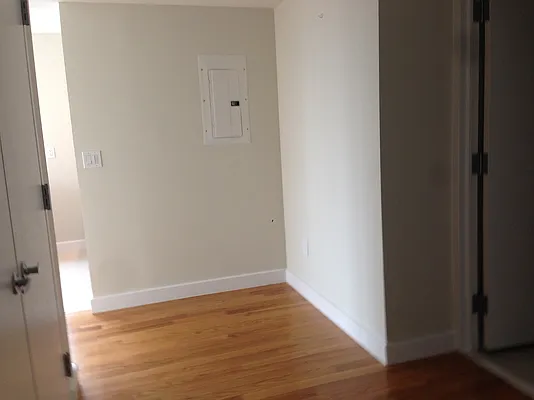 Rented by Stonehenge NYC LLC | media 10