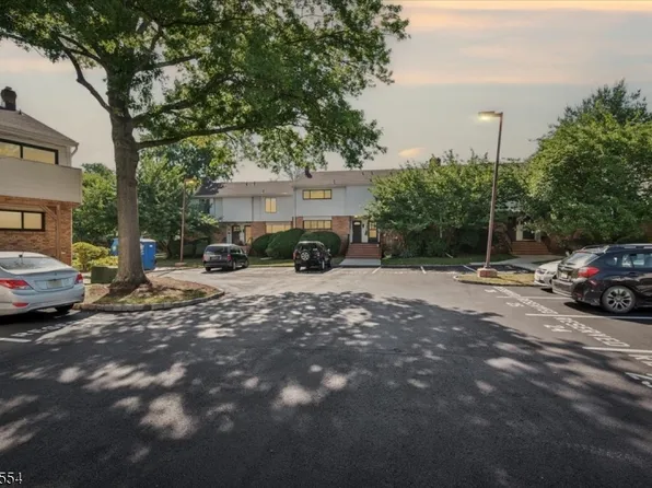 904F Merritt Dr, Hillsborough Twp., NJ 08844