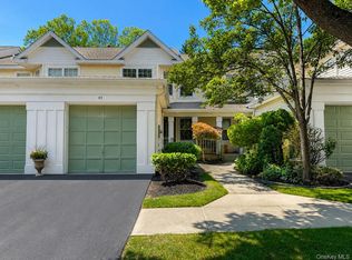 43 Commodore Circle, Port Jefferson Station, NY 11776