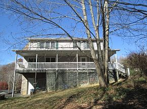 3rd image of 416 Greenbrook Cir