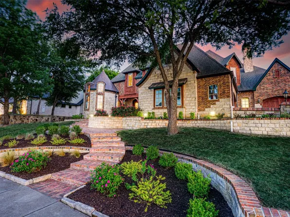 121 Mallard Xing, Heath, TX 75032