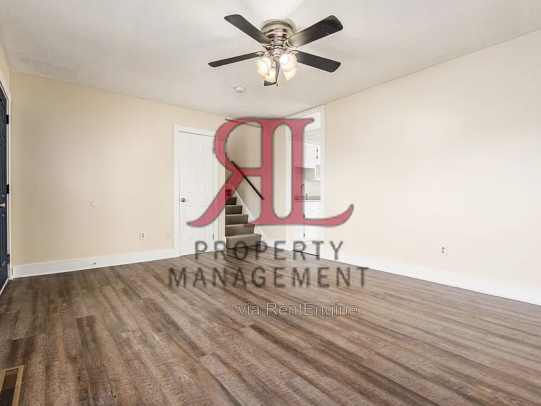 5026 Astoria Ave — Photo 7