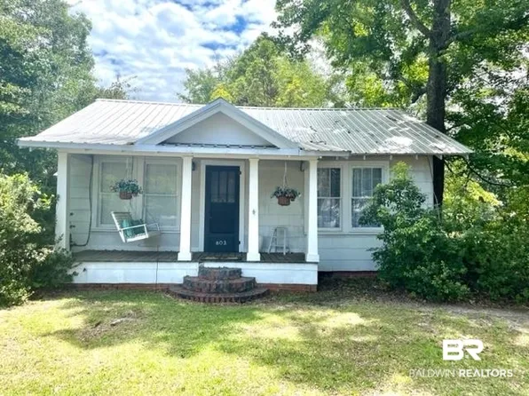 803 S Main St, Atmore, AL 36502