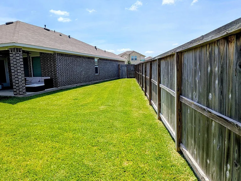 4988 Blue Beetle Ridge Dr — Photo 33