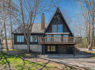 15034 Valley Dr, Wolverine, MI 49799