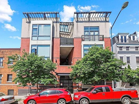 2nd image of 2426 Ontario Rd #305