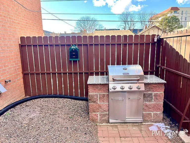 Patina — Photo 9