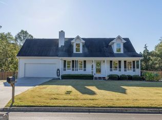 1460 Twin Manor Dr, Loganville, GA 30052