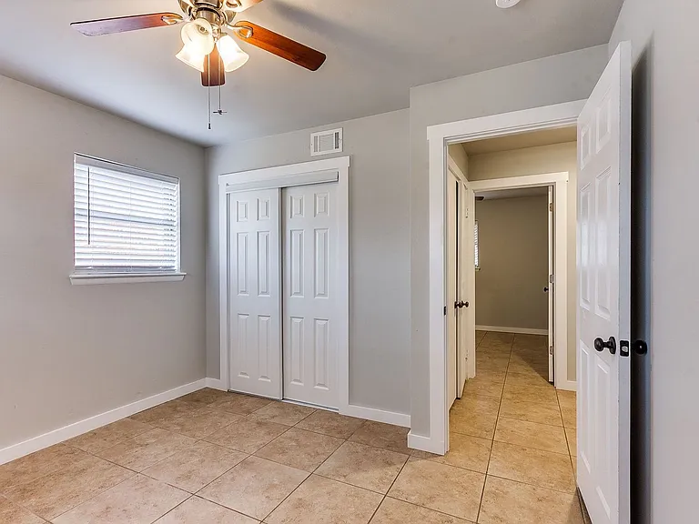 1909 Hardy Dr — Photo 10