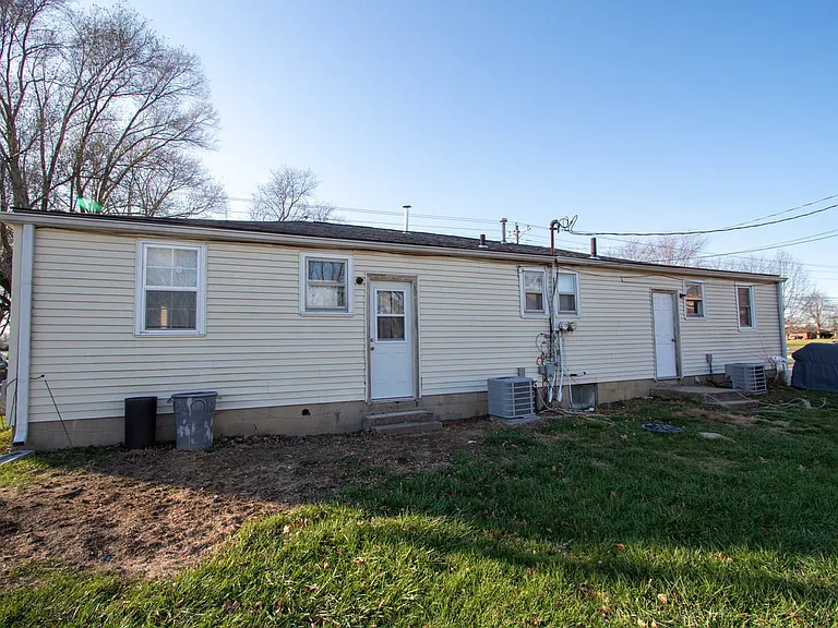 4155 N County Road 575 E — Photo 18
